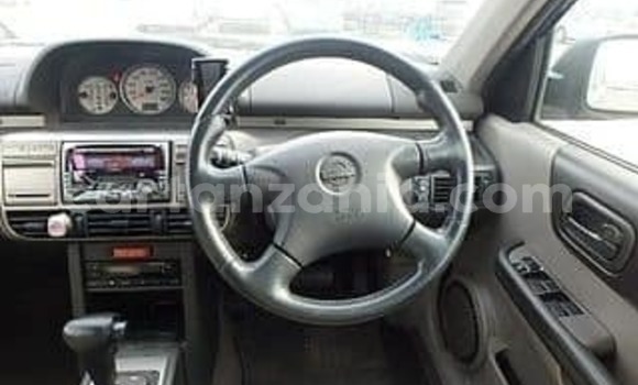 Nunua Imported Nissan X–Trail Nyeusi Gari ndani ya Dar es Salaam nchini Dar es Salaam Nunua Imported Nissan X–Trail Nyeusi Gari ndani ya Dar es Salaam nchini Dar es Salaam
