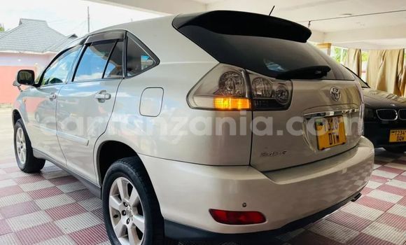 Buy Used Toyota Harrier Silver Car in Dar es Salaam in Dar es Salaam Buy Used Toyota Harrier Silver Car in Dar es Salaam in Dar es Salaam