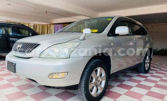 Buy Used Toyota Harrier Silver Car in Dar es Salaam in Dar es Salaam Buy Used Toyota Harrier Silver Car in Dar es Salaam in Dar es Salaam