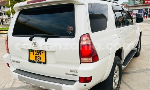 Nunua Ilio tumika Toyota Hilux Surf Nyeupe Gari ndani ya Dar es Salaam nchini Dar es Salaam Nunua Ilio tumika Toyota Hilux Surf Nyeupe Gari ndani ya Dar es Salaam nchini Dar es Salaam