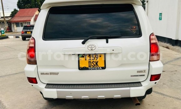 Nunua Ilio tumika Toyota Hilux Surf Nyeupe Gari ndani ya Dar es Salaam nchini Dar es Salaam Nunua Ilio tumika Toyota Hilux Surf Nyeupe Gari ndani ya Dar es Salaam nchini Dar es Salaam