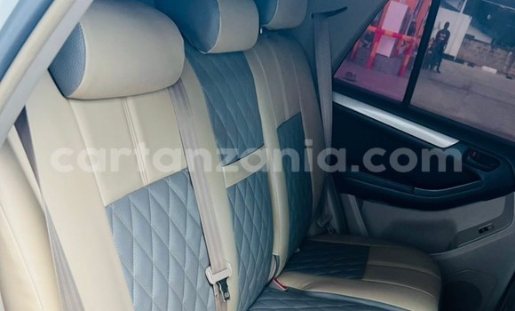 Nunua Ilio tumika Toyota Hilux Surf Nyeupe Gari ndani ya Dar es Salaam nchini Dar es Salaam Nunua Ilio tumika Toyota Hilux Surf Nyeupe Gari ndani ya Dar es Salaam nchini Dar es Salaam