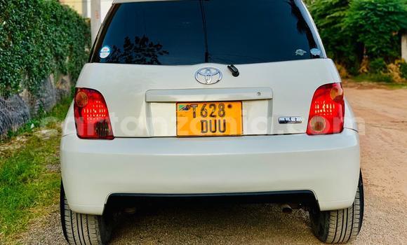 Nunua Ilio tumika Toyota IST Nyeupe Gari ndani ya Dar es Salaam nchini Dar es Salaam Nunua Ilio tumika Toyota IST Nyeupe Gari ndani ya Dar es Salaam nchini Dar es Salaam