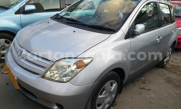 Nunua Imported Toyota IST Fedha Gari ndani ya Dar es Salaam nchini Dar es Salaam Nunua Imported Toyota IST Fedha Gari ndani ya Dar es Salaam nchini Dar es Salaam