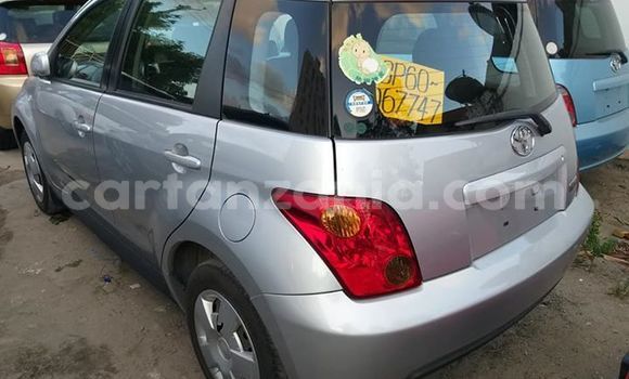 Nunua Imported Toyota IST Fedha Gari ndani ya Dar es Salaam nchini Dar es Salaam Nunua Imported Toyota IST Fedha Gari ndani ya Dar es Salaam nchini Dar es Salaam