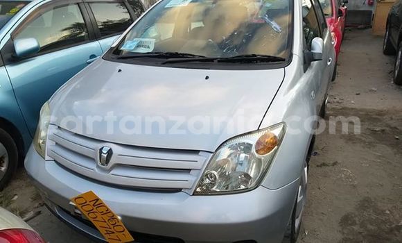 Nunua Imported Toyota IST Fedha Gari ndani ya Dar es Salaam nchini Dar es Salaam Nunua Imported Toyota IST Fedha Gari ndani ya Dar es Salaam nchini Dar es Salaam