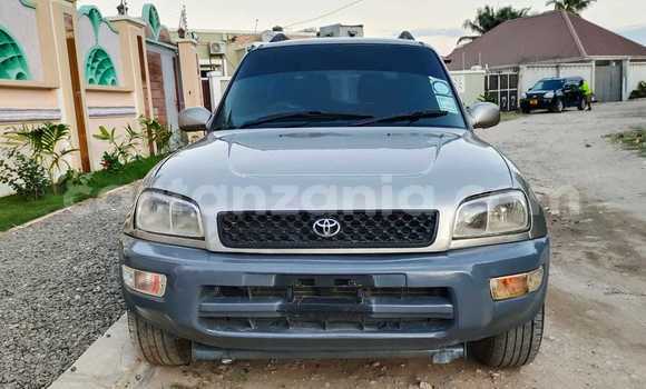 Nunua Ilio tumika Toyota RAV4 Fedha Gari ndani ya Dar es Salaam nchini Dar es Salaam Nunua Ilio tumika Toyota RAV4 Fedha Gari ndani ya Dar es Salaam nchini Dar es Salaam