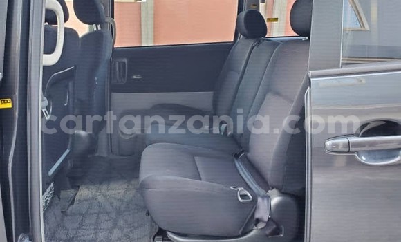 Buy Import Toyota Noah Black Car in Dar es Salaam in Dar es Salaam Buy Import Toyota Noah Black Car in Dar es Salaam in Dar es Salaam
