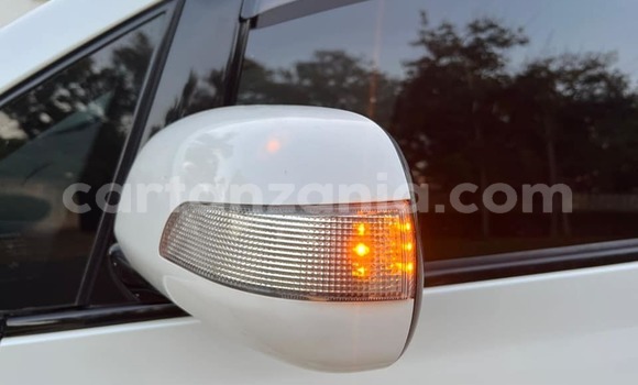 Buy Used Toyota Alphard White Car in Dar es Salaam in Dar es Salaam Buy Used Toyota Alphard White Car in Dar es Salaam in Dar es Salaam