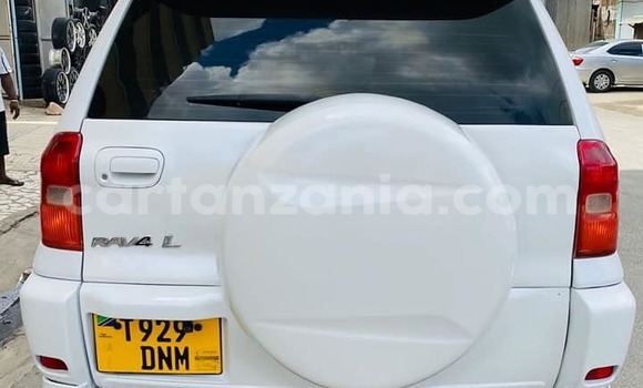 Buy Used Toyota RAV4 White Car in Dar es Salaam in Dar es Salaam Buy Used Toyota RAV4 White Car in Dar es Salaam in Dar es Salaam