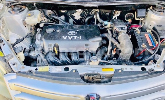 Buy Used Toyota IST Silver Car in Dar es Salaam in Dar es Salaam Buy Used Toyota IST Silver Car in Dar es Salaam in Dar es Salaam