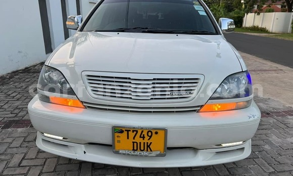 Buy Used Toyota Harrier White Car in Dar es Salaam in Dar es Salaam Buy Used Toyota Harrier White Car in Dar es Salaam in Dar es Salaam