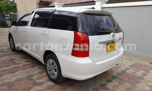 Buy Used Toyota Wish White Car in Dar es Salaam in Dar es Salaam Buy Used Toyota Wish White Car in Dar es Salaam in Dar es Salaam