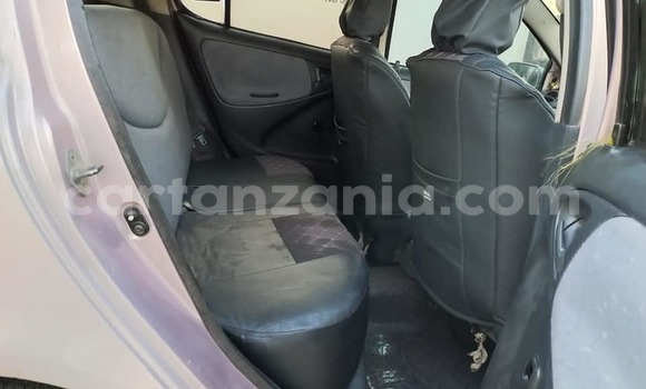 Buy Used Toyota Vitz Other Car in Dar es Salaam in Dar es Salaam Buy Used Toyota Vitz Other Car in Dar es Salaam in Dar es Salaam