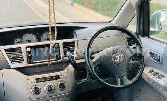Buy Used Toyota Noah Silver Car in Dar es Salaam in Dar es Salaam Buy Used Toyota Noah Silver Car in Dar es Salaam in Dar es Salaam