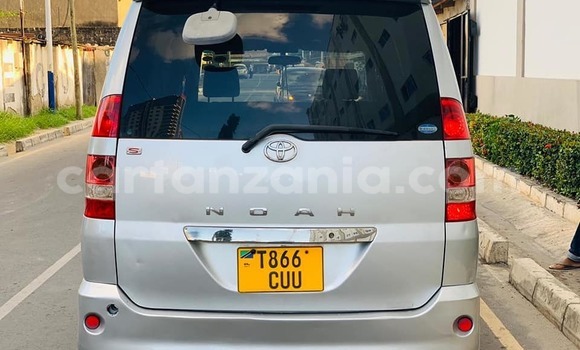 Buy Used Toyota Noah Silver Car in Dar es Salaam in Dar es Salaam Buy Used Toyota Noah Silver Car in Dar es Salaam in Dar es Salaam