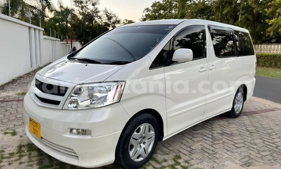 Buy Used Toyota Alphard White Car in Dar es Salaam in Dar es Salaam