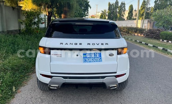 Nunua Ilio tumika Land Rover Range Rover Evoque Nyeupe Gari ndani ya Dar es Salaam nchini Dar es Salaam Nunua Ilio tumika Land Rover Range Rover Evoque Nyeupe Gari ndani ya Dar es Salaam nchini Dar es Salaam