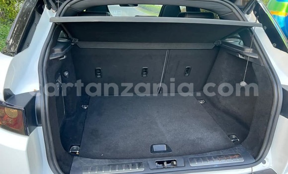 Nunua Ilio tumika Land Rover Range Rover Evoque Nyeupe Gari ndani ya Dar es Salaam nchini Dar es Salaam Nunua Ilio tumika Land Rover Range Rover Evoque Nyeupe Gari ndani ya Dar es Salaam nchini Dar es Salaam