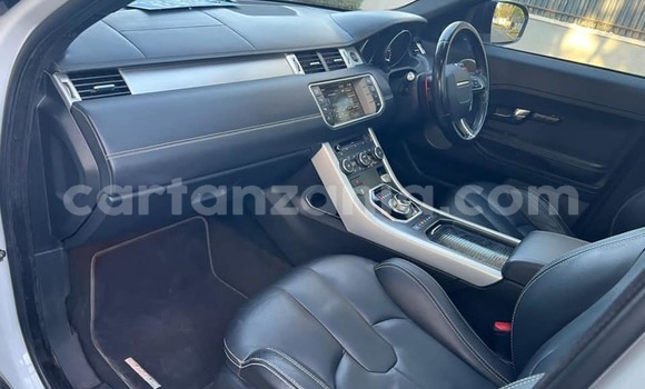 Nunua Ilio tumika Land Rover Range Rover Evoque Nyeupe Gari ndani ya Dar es Salaam nchini Dar es Salaam Nunua Ilio tumika Land Rover Range Rover Evoque Nyeupe Gari ndani ya Dar es Salaam nchini Dar es Salaam