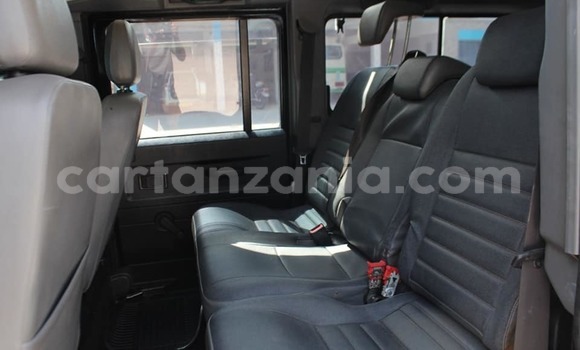 Buy Used Land Rover Defender Black Car in Dar es Salaam in Dar es Salaam Buy Used Land Rover Defender Black Car in Dar es Salaam in Dar es Salaam