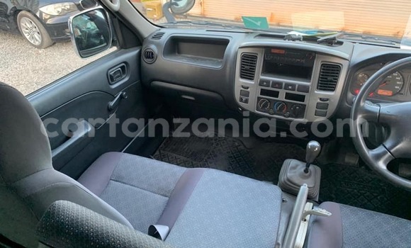 Nunua Ilio tumika Nissan Caravan Nyingine Gari ndani ya Dar es Salaam nchini Dar es Salaam Nunua Ilio tumika Nissan Caravan Nyingine Gari ndani ya Dar es Salaam nchini Dar es Salaam