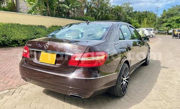 Buy Used Mercedes‒Benz E–Class Other Car in Dar es Salaam in Dar es Salaam Buy Used Mercedes‒Benz E–Class Other Car in Dar es Salaam in Dar es Salaam