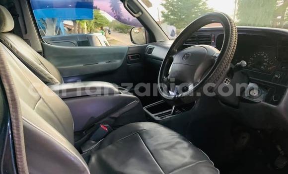 Buy Used Toyota Hiace Green Car in Dar es Salaam in Dar es Salaam Buy Used Toyota Hiace Green Car in Dar es Salaam in Dar es Salaam