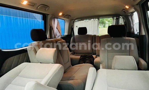 Nunua Ilio tumika Toyota Alphard Nyeupe Gari ndani ya Dar es Salaam nchini Dar es Salaam Nunua Ilio tumika Toyota Alphard Nyeupe Gari ndani ya Dar es Salaam nchini Dar es Salaam