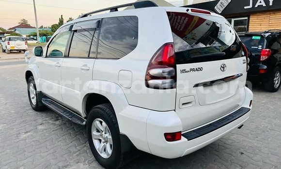 Buy Used Toyota Land Cruiser Prado White Car in Dar es Salaam in Dar es Salaam Buy Used Toyota Land Cruiser Prado White Car in Dar es Salaam in Dar es Salaam