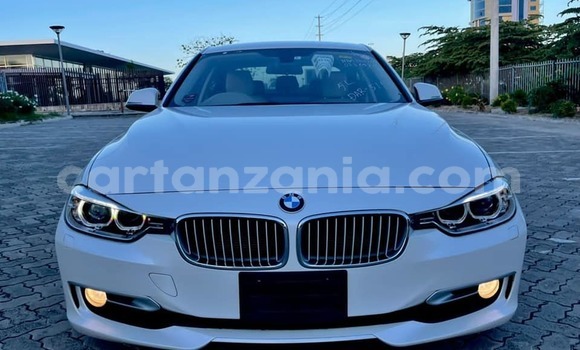 Nunua Ilio tumika BMW 3–Series Nyeupe Gari ndani ya Dar es Salaam nchini Dar es Salaam Nunua Ilio tumika BMW 3–Series Nyeupe Gari ndani ya Dar es Salaam nchini Dar es Salaam