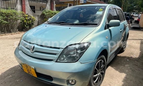 Buy Used Toyota IST Blue Car in Dar es Salaam in Dar es Salaam Buy Used Toyota IST Blue Car in Dar es Salaam in Dar es Salaam
