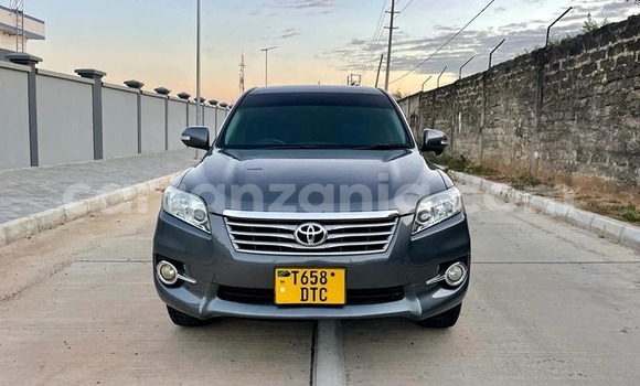 Buy Used Toyota Vanguard Black Car in Dar es Salaam in Dar es Salaam