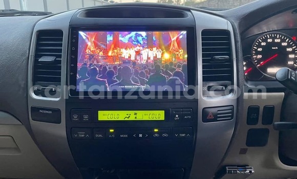Nunua Ilio tumika Toyota Land Cruiser Prado Nyeupe Gari ndani ya Dar es Salaam nchini Dar es Salaam Nunua Ilio tumika Toyota Land Cruiser Prado Nyeupe Gari ndani ya Dar es Salaam nchini Dar es Salaam