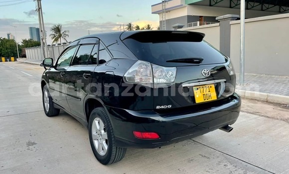 Nunua Ilio tumika Toyota Harrier Nyeusi Gari ndani ya Dar es Salaam nchini Dar es Salaam Nunua Ilio tumika Toyota Harrier Nyeusi Gari ndani ya Dar es Salaam nchini Dar es Salaam