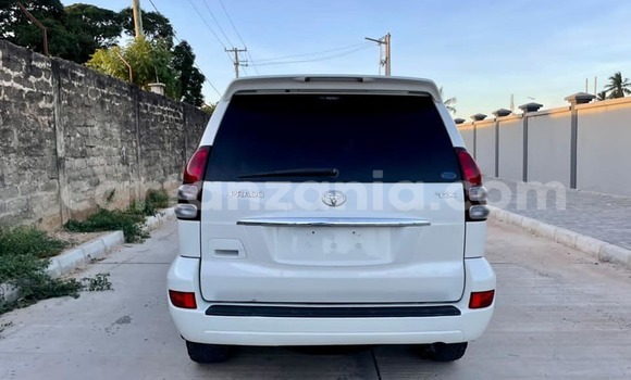 Buy Used Toyota Land Cruiser Prado White Car in Dar es Salaam in Dar es Salaam Buy Used Toyota Land Cruiser Prado White Car in Dar es Salaam in Dar es Salaam