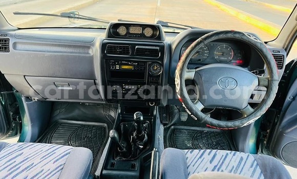 Buy Used Toyota Land Cruiser Prado Green Car in Dar es Salaam in Dar es Salaam Buy Used Toyota Land Cruiser Prado Green Car in Dar es Salaam in Dar es Salaam
