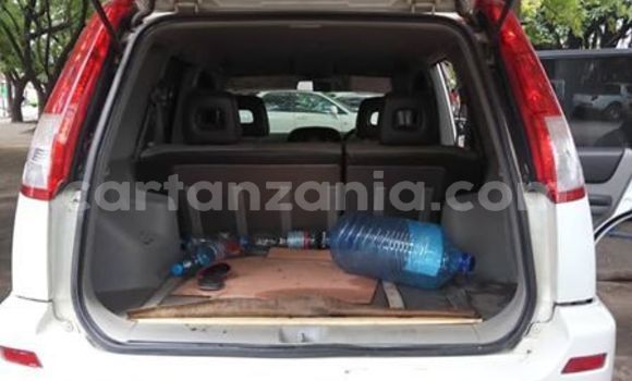 Nunua Imported Nissan X–Trail Nyeupe Gari ndani ya Dar es Salaam nchini Dar es Salaam Nunua Imported Nissan X–Trail Nyeupe Gari ndani ya Dar es Salaam nchini Dar es Salaam