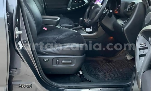 Buy Used Toyota Vanguard Black Car in Dar es Salaam in Dar es Salaam Buy Used Toyota Vanguard Black Car in Dar es Salaam in Dar es Salaam