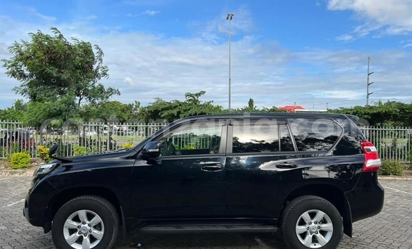 Buy Used Toyota Land Cruiser Prado Black Car in Dar es Salaam in Dar es Salaam Buy Used Toyota Land Cruiser Prado Black Car in Dar es Salaam in Dar es Salaam