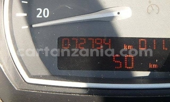 Nunua Imported BMW X3 Nyeusi Gari ndani ya Dar es Salaam nchini Dar es Salaam Nunua Imported BMW X3 Nyeusi Gari ndani ya Dar es Salaam nchini Dar es Salaam