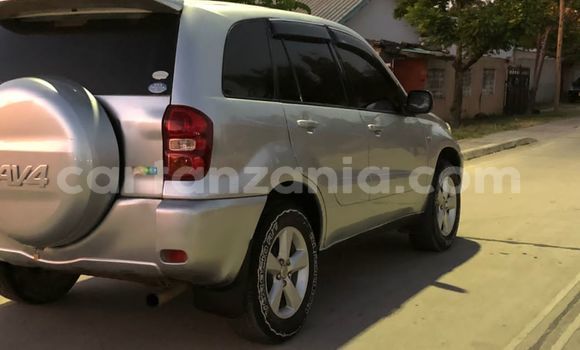 Buy Used Toyota RAV4 Silver Car in Dar es Salaam in Dar es Salaam Buy Used Toyota RAV4 Silver Car in Dar es Salaam in Dar es Salaam