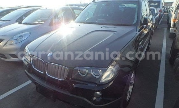 Nunua Imported BMW X3 Nyeusi Gari ndani ya Dar es Salaam nchini Dar es Salaam Nunua Imported BMW X3 Nyeusi Gari ndani ya Dar es Salaam nchini Dar es Salaam