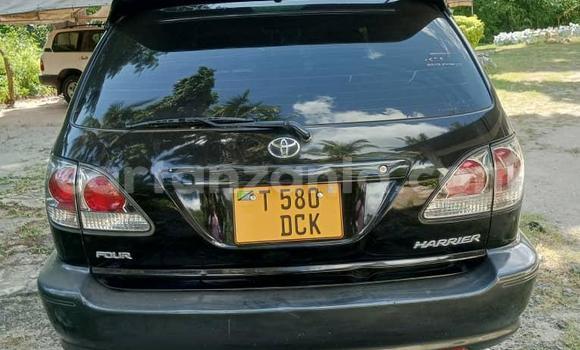 Nunua Ilio tumika Toyota Harrier Nyeusi Gari ndani ya Dar es Salaam nchini Dar es Salaam Nunua Ilio tumika Toyota Harrier Nyeusi Gari ndani ya Dar es Salaam nchini Dar es Salaam