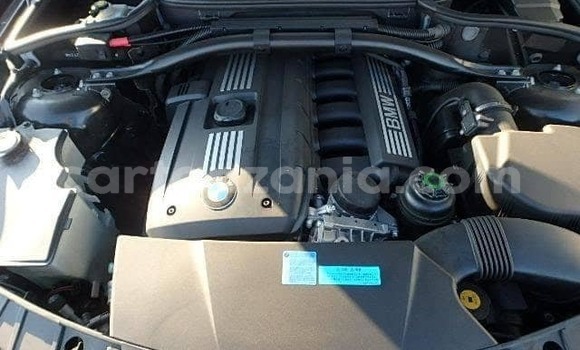 Nunua Imported BMW X3 Nyeusi Gari ndani ya Dar es Salaam nchini Dar es Salaam Nunua Imported BMW X3 Nyeusi Gari ndani ya Dar es Salaam nchini Dar es Salaam