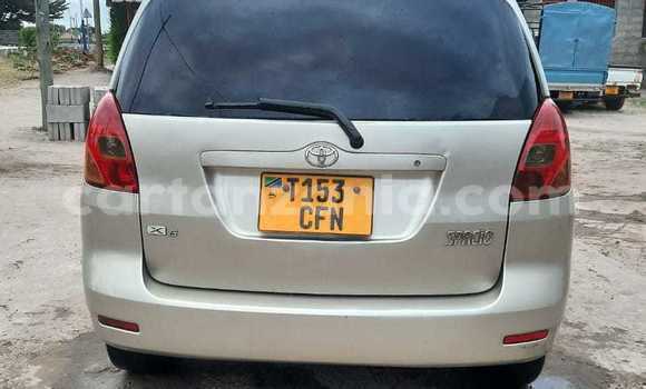 Buy Used Toyota Spacio Silver Car in Dar es Salaam in Dar es Salaam Buy Used Toyota Spacio Silver Car in Dar es Salaam in Dar es Salaam