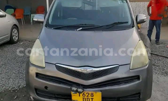 Nunua Ilio tumika Toyota Ractis Fedha Gari ndani ya Dar es Salaam nchini Dar es Salaam Nunua Ilio tumika Toyota Ractis Fedha Gari ndani ya Dar es Salaam nchini Dar es Salaam