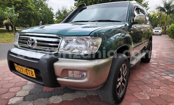 Nunua Ilio tumika Toyota Land Cruiser Kijani Gari ndani ya Dar es Salaam nchini Dar es Salaam Nunua Ilio tumika Toyota Land Cruiser Kijani Gari ndani ya Dar es Salaam nchini Dar es Salaam