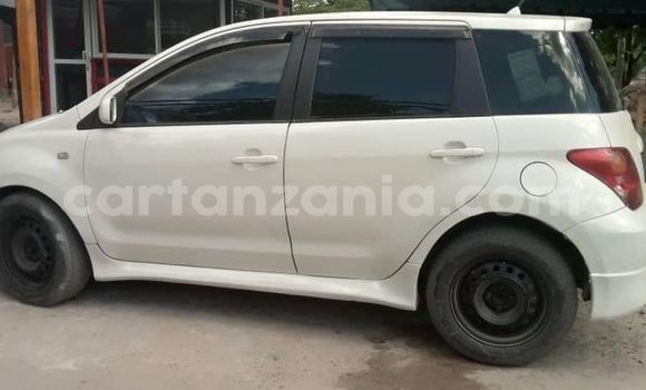 Nunua Ilio tumika Toyota IST Nyeupe Gari ndani ya Dar es Salaam nchini Dar es Salaam Nunua Ilio tumika Toyota IST Nyeupe Gari ndani ya Dar es Salaam nchini Dar es Salaam