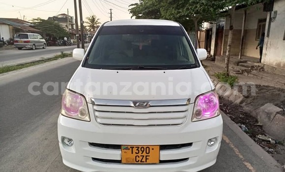 Nunua Ilio tumika Toyota Noah Nyeupe Gari ndani ya Dar es Salaam nchini Dar es Salaam Nunua Ilio tumika Toyota Noah Nyeupe Gari ndani ya Dar es Salaam nchini Dar es Salaam